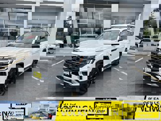 New 2025 Volkswagen Atlas Peak Edition SE image 1