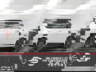 New 2025 Nissan Armada SL image 1