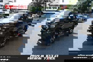 Used 2020 Toyota Tacoma Limited image 1