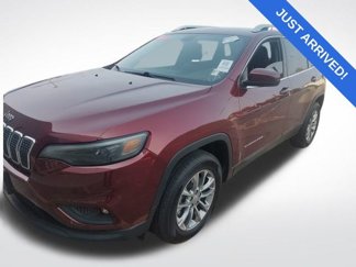 Used 2019 Jeep Cherokee Latitude Plus w/ Comfort/Convenience Group image 1