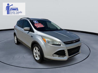 Used 2016 Ford Escape SE w/ Equipment Group 201A image 1