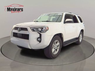Used 2024 Toyota 4Runner SR5 image 1