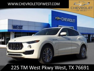 Used 2019 Maserati Levante S GranLusso image 1