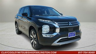 New 2025 Mitsubishi Outlander SE image 1