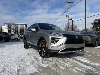 Used 2023 Mitsubishi Eclipse Cross SE image 1