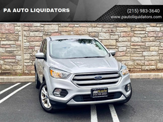 Used 2019 Ford Escape SE image 1