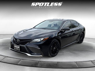 Used 2021 Toyota Camry XSE image 1