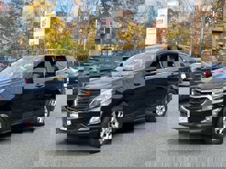 Used 2019 Chevrolet Equinox LT image 1