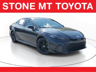 New 2025 Toyota Camry SE image 1