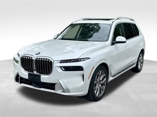 Used 2024 BMW X7 xDrive40i image 1