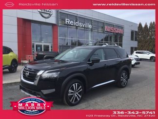 New 2025 Nissan Pathfinder Platinum w/ Cargo Package image 1