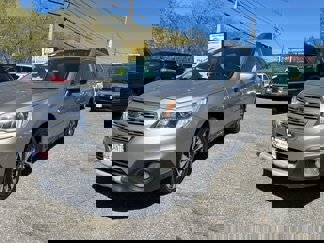 Used 2017 Subaru Outback 2.5i Limited image 1