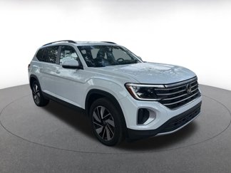 Used 2024 Volkswagen Atlas SE image 1
