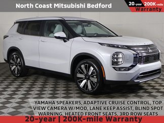 New 2025 Mitsubishi Outlander SE image 1
