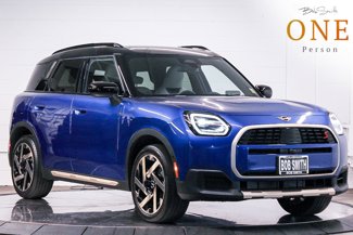 Used 2025 MINI Cooper Countryman S image 1