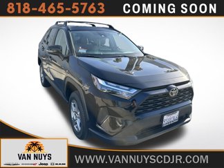 Used 2025 Toyota RAV4 XLE image 1