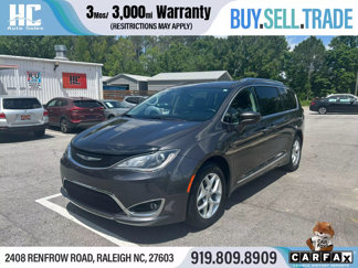 Used 2018 Chrysler Pacifica Touring-L w/ Tire & Wheel Group image 1