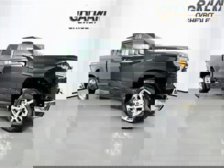 New 2025 Chevrolet Silverado 1500 LT image 1