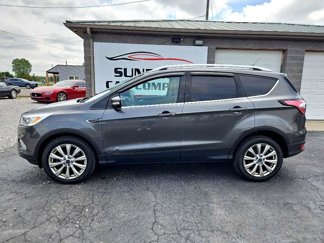 Used 2017 Ford Escape Titanium image 1
