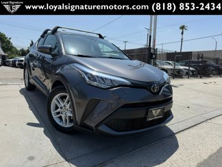Used 2020 Toyota C-HR LE image 1