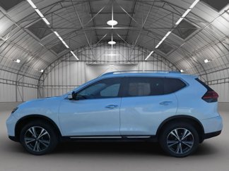 Used 2017 Nissan Rogue SL w/ SL Premium Package image 1