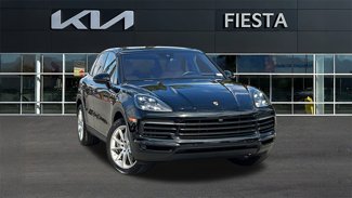 Used 2020 Porsche Cayenne E-Hybrid image 1