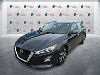 Used 2022 Nissan Altima 2.5 SV image 1