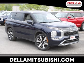 New 2025 Mitsubishi Outlander SEL image 1