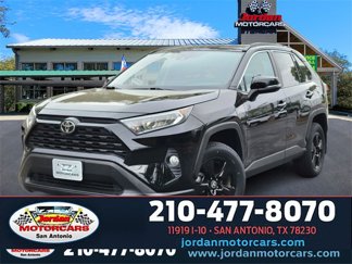 Used 2021 Toyota RAV4 XLE image 1