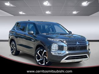 New 2025 Mitsubishi Outlander SE image 1