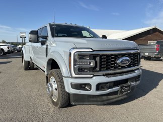 Used 2025 Ford F450 Platinum image 1