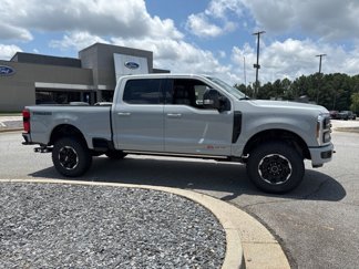 New 2025 Ford F350 4x4 Crew Cab Super Duty image 1