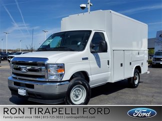 New 2026 Ford E-350 and Econoline 350 Super Duty image 1