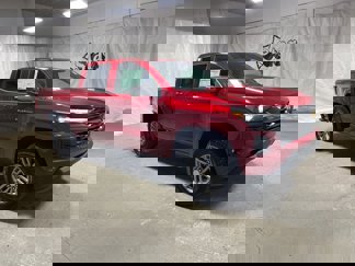 New 2025 Chevrolet Colorado LT w/ LT Convenience Package image 1