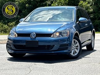 Used 2017 Volkswagen Golf S image 1
