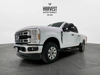 Used 2024 Ford F250 XLT image 1