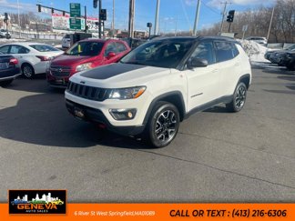 Used 2020 Jeep Compass Trailhawk image 1