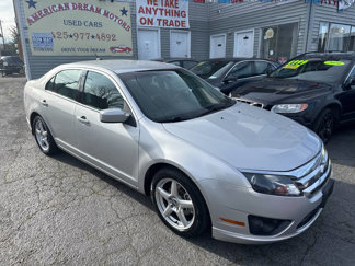 Used 2010 Ford Fusion SE image 1