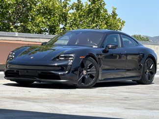 Used 2022 Porsche Taycan image 1
