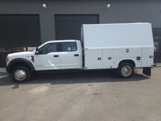 Used 2022 Ford F550 4x4 Crew Cab Super Duty w/ Power Equipment Group image 1