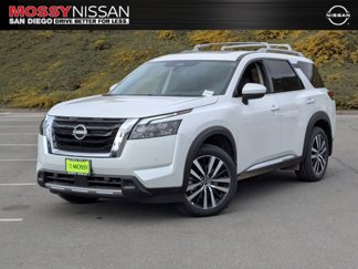 New 2025 Nissan Pathfinder Platinum w/ Cargo Package image 1