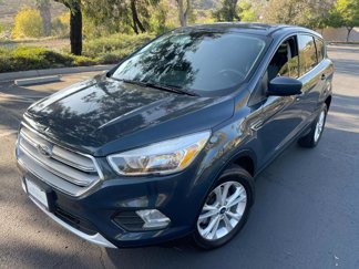 Used 2019 Ford Escape SE image 1