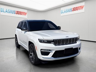 Used 2023 Jeep Grand Cherokee Summit image 1