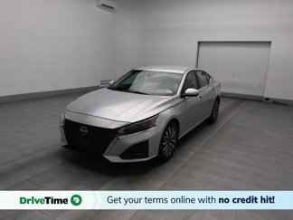Used 2023 Nissan Altima 2.5 SV image 1