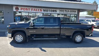 Used 2022 Chevrolet Silverado 3500 LTZ image 1