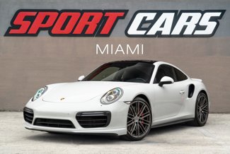 Used 2018 Porsche 911 Turbo image 1