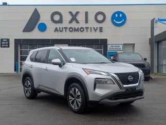 Used 2023 Nissan Rogue SV image 1