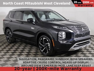 New 2025 Mitsubishi Outlander SEL image 1