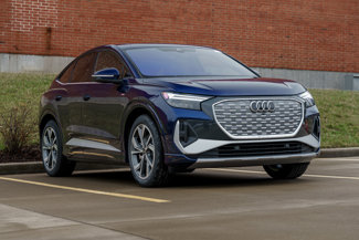 New 2025 Audi Q4 e-tron Premium Plus image 1