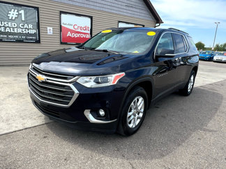 Used 2020 Chevrolet Traverse LT image 1